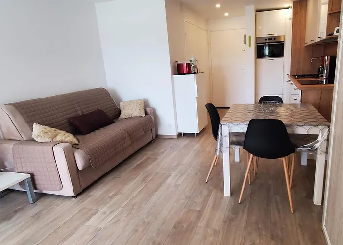 Bright Cocoon With Pool - Facing The Sea 公寓 Saint-Raphaël